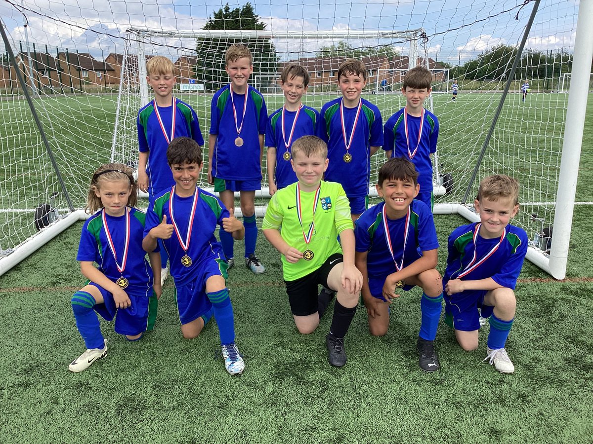 Upton Heath CE Primary School tweet media