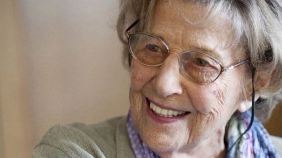 „Ich finde, zum kultivierten Leben gehört vor allem Selbsterkenntnis. Viele Menschen ahnen gar nicht, wie viel Kraft Verdrängen kostet und wie depressiv, abwehrend, bösartig und steril es einen machen kann.“

Margarete Mitscherlich 
17. Juli 1917 - 12. Juni 2012