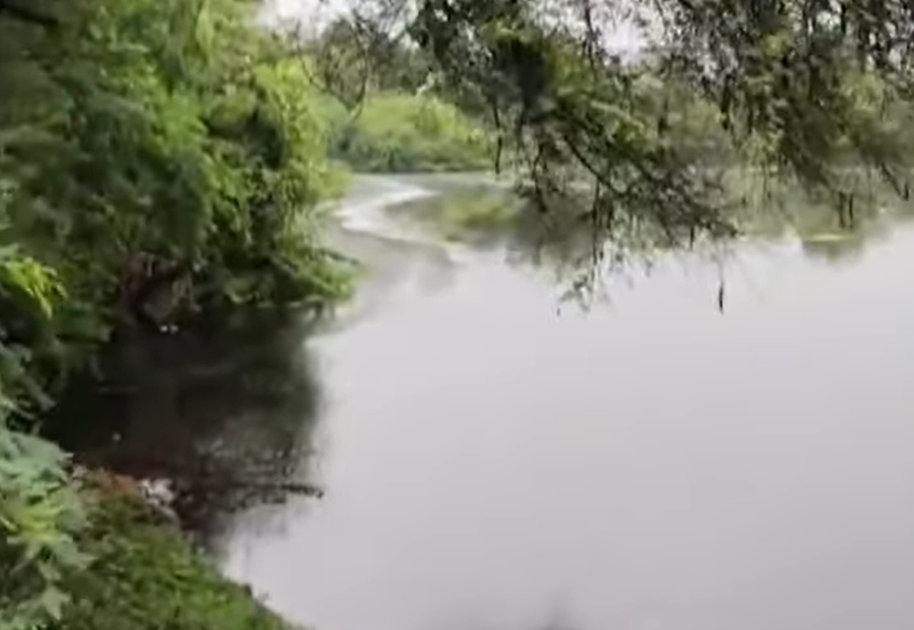 Leakage in ONGC Pipeline in Mahesana Village
