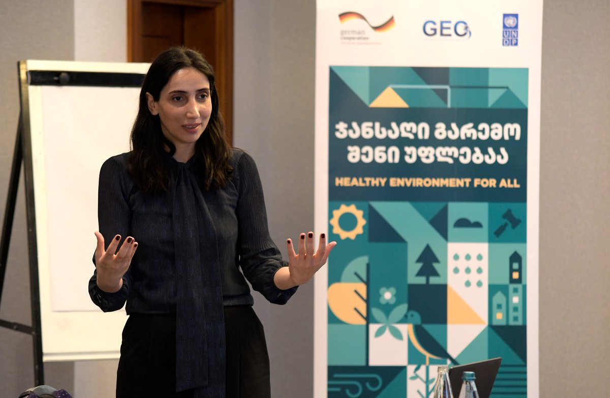 UNDPGeorgia's tweet photo. An insightful discussion with 🇬🇪 journalists on the vital role of quality #media coverage in achieving environmental rights &amp; ensuring access to information.

Our #EnvironmentalJustice campaign is engaging diverse groups &amp; communities across Georgia.

🇺🇳🇩🇪 #PartnersAtCore https://t.co/IiOhLmXE5D