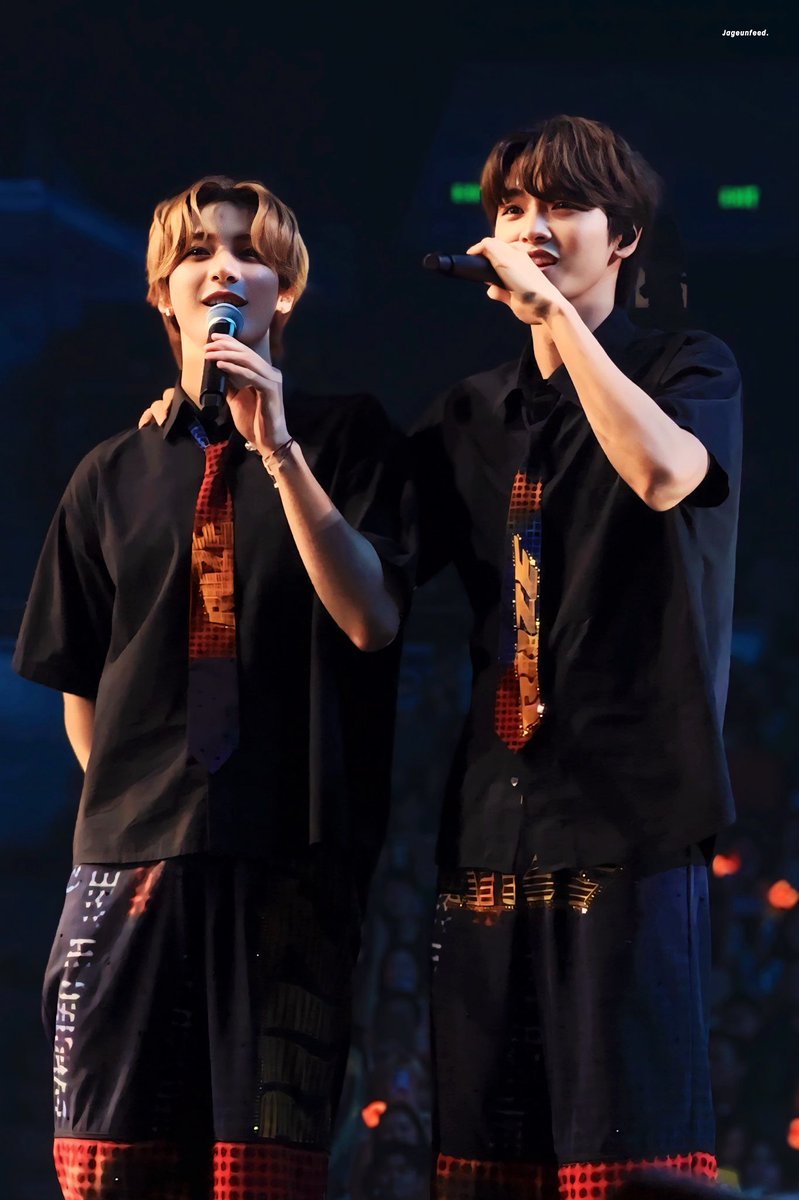 jageunfeed's tweet photo. 240714 RIIZING DAY in Manila

#성찬 #SUNGCHAN #앤톤 #ANTON #라이즈 #riizeinmanila #riizingdayinmanila #riizingday_in_manila https://t.co/eOdFTvjwEQ