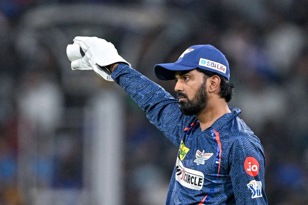 Rahul Rkg Which team would suit KL Rahul if he isn't retained by LSG? A) RCB B ...