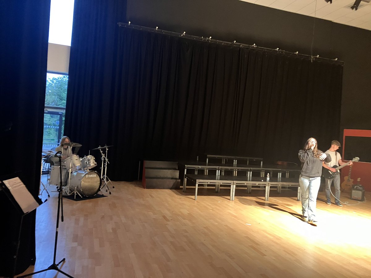 Thank to everyone who attended and all who performed 👏👏👏🤩 @Rainford_High