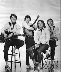 elsotaescala's tweet photo. #bersions
788.- #TheChesterfieldKings "Hey Little Bird" -1982- (#ThomasJeffersonKaye ) #TheBarbarians -1964-
https://t.co/vjOgdbMecy https://t.co/eawZRPz9AN