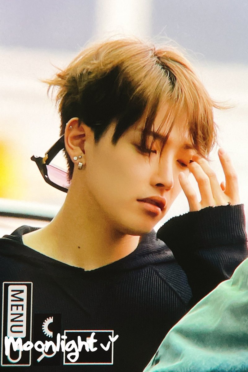 whose_store's tweet photo. 230713 홍중

부스스 출국🥹 https://t.co/AeTtRlapMm