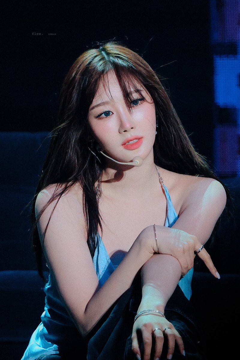 flow001030's tweet photo. Dopamine

#aespa #æspa #에스파 
#GISELLE #지젤 #ジゼル https://t.co/9etWRud6Ue