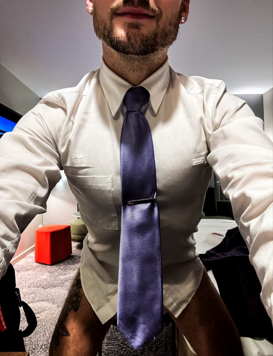 A label whore but I’m bored of wearing clothes