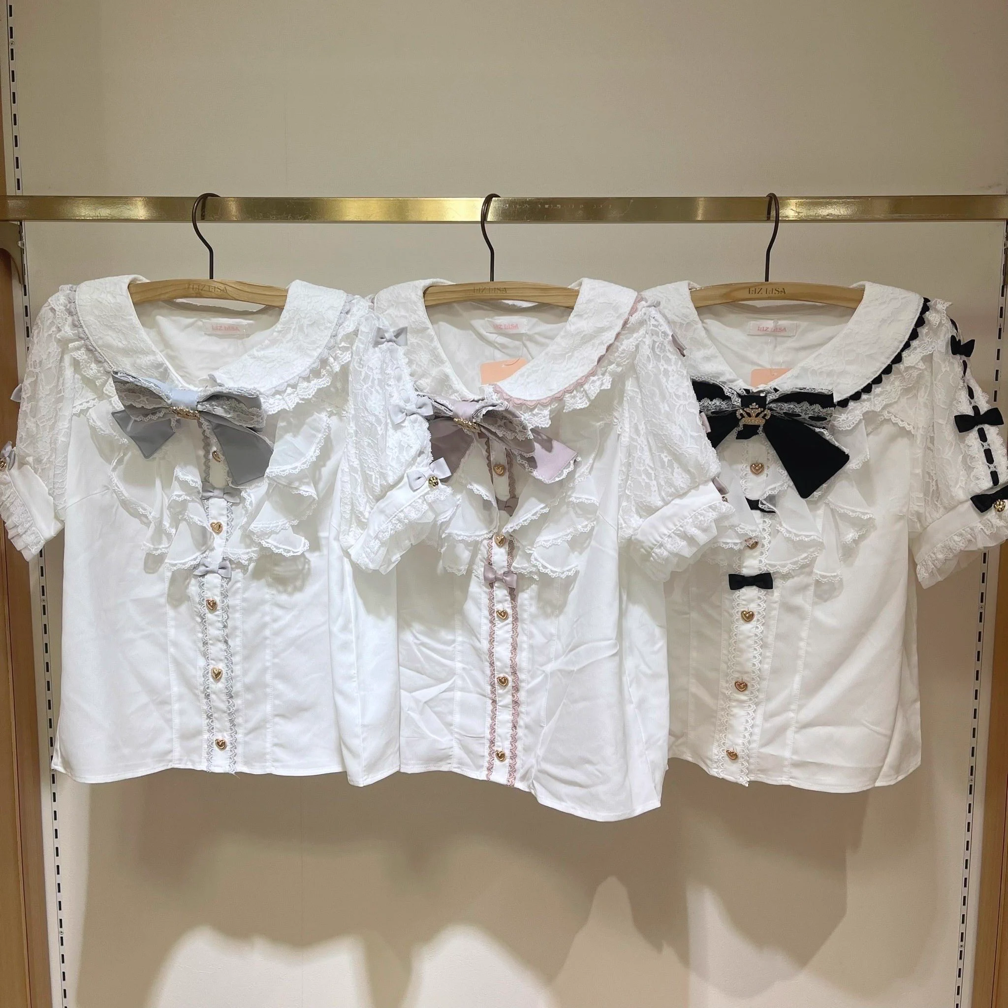 【値下げ中】LIZ LISA はしごレースリボンブラウス ピンク 完売 LIZ LISA on X: 