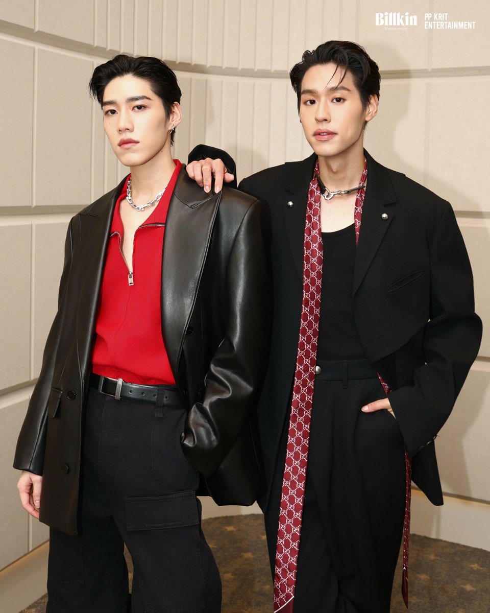 PPKrit_Ent's tweet photo. LIVE NOW 🤍 #GDHlineup2025xBKPP

GDH LINE UP 2025 LOOK FORWARD รุก (เกิน) คาด ✈️

Facebook: GDH
🔗: https://t.co/tEkyl8YyEF
YouTube: GDH
🔗: https://t.co/IIqofd1Yy5
TikTok: @gdhofficial 
🔗: https://t.co/YjHJCNrbZt

#GDHlineup2025
#PPKritt #Bbillkin https://t.co/npUFCsWSLm