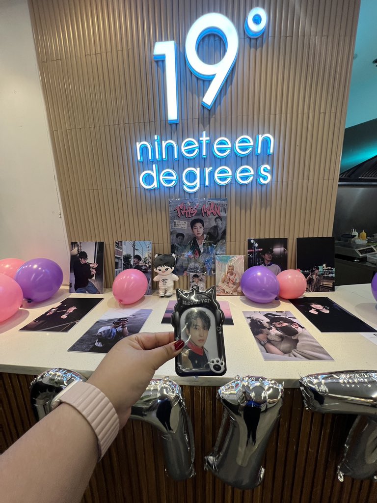 JoyfulJourney93's tweet photo. #HappyWonwooDay ❤️#HAPPY_WONWOO_DAY
@allmylovesvtph #AMLExperience https://t.co/EXPIGOa00e
