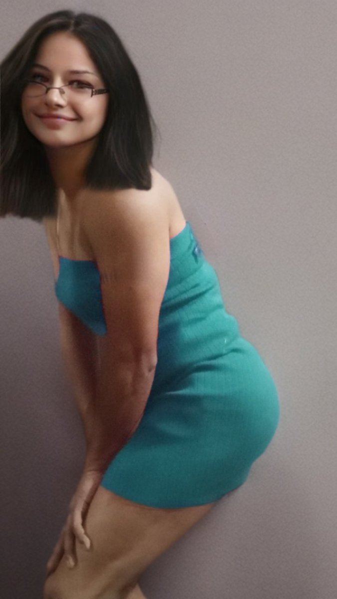Rubenroy1711's tweet photo. #Femboy #Humpday #WednesdayHump
My humps, my humps, my lovely lady lumps.. humps starting to show much better than when i started.. tushy becoming a booty ๐๐๐คญ๐คญ https://t.co/vyXFf6k85d
