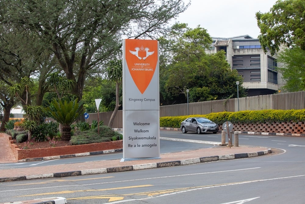 Student_Exp's tweet image. UJ expels 50 students, half of them for producing fraudulent sick notes zurl.co/34uT