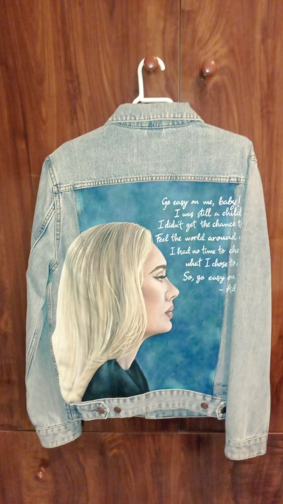ManuMximo's tweet photo. I'm ready to Munich @Adele @AdeleAccess
🧥 @almajeanestyles https://t.co/KvGqNKBVEa