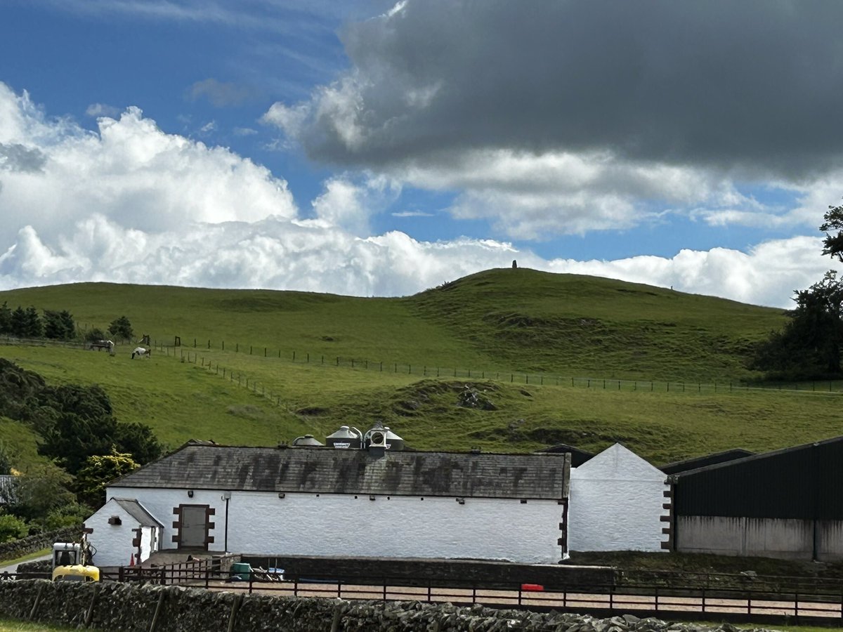 silverhills64's tweet image. My contribution to the best day of the week - Mosshead #fort and settlement near Lockerbie. A #contour #partialbivallate fort  standing at 170m, with one entrance and one ditch (though now heavily quarried). 
#HillfortsWednesday