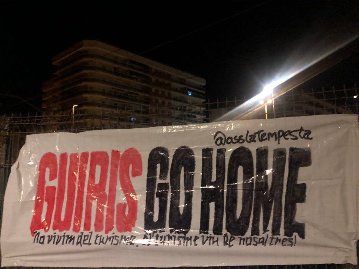 La Tempesta #ArenysAntifa tweet media