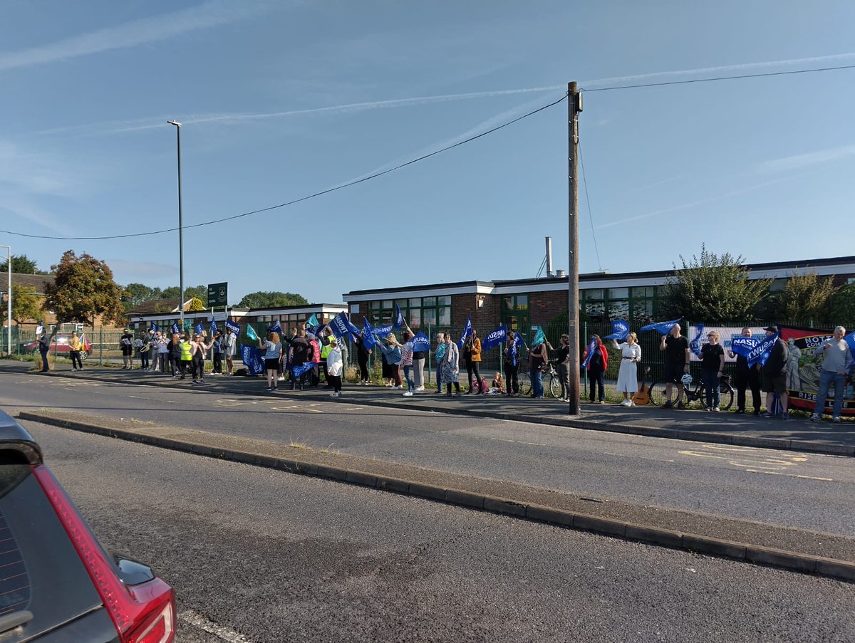 NEU East Midlands tweet media
