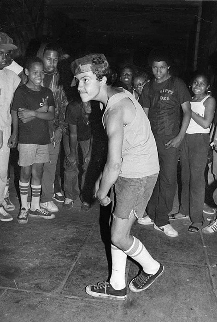 ageingbboys's tweet image. Prince Ken Swift originally of Rock Steady Crew, giving the classic B-Boy mean mug.

Photography by Martha Cooper 1982