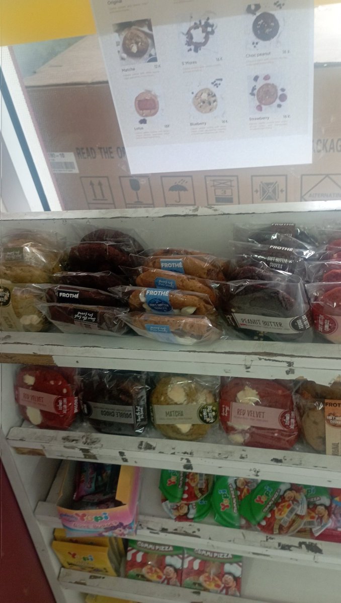 dearestnanon's tweet photo. hari ini stocknya 110 pcs https://t.co/rThIYkcCVK