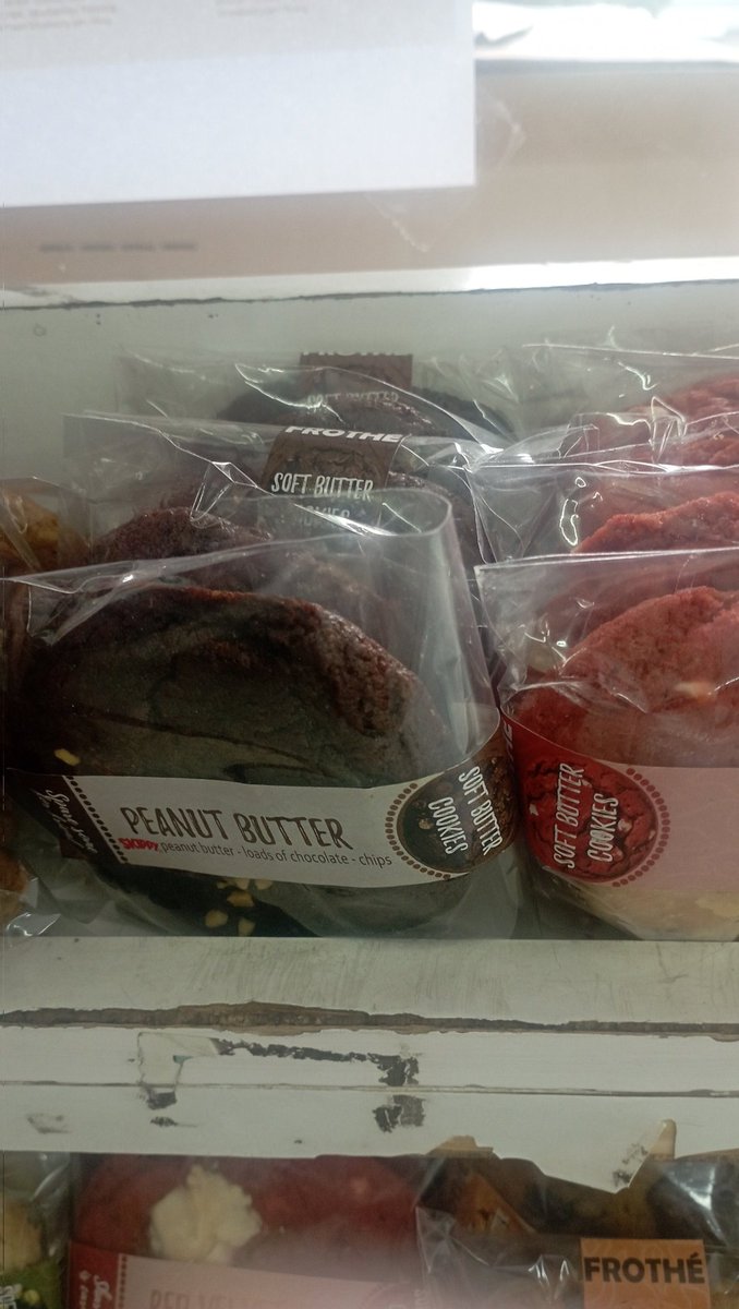 dearestnanon's tweet photo. hari ini stocknya 110 pcs https://t.co/rThIYkcCVK