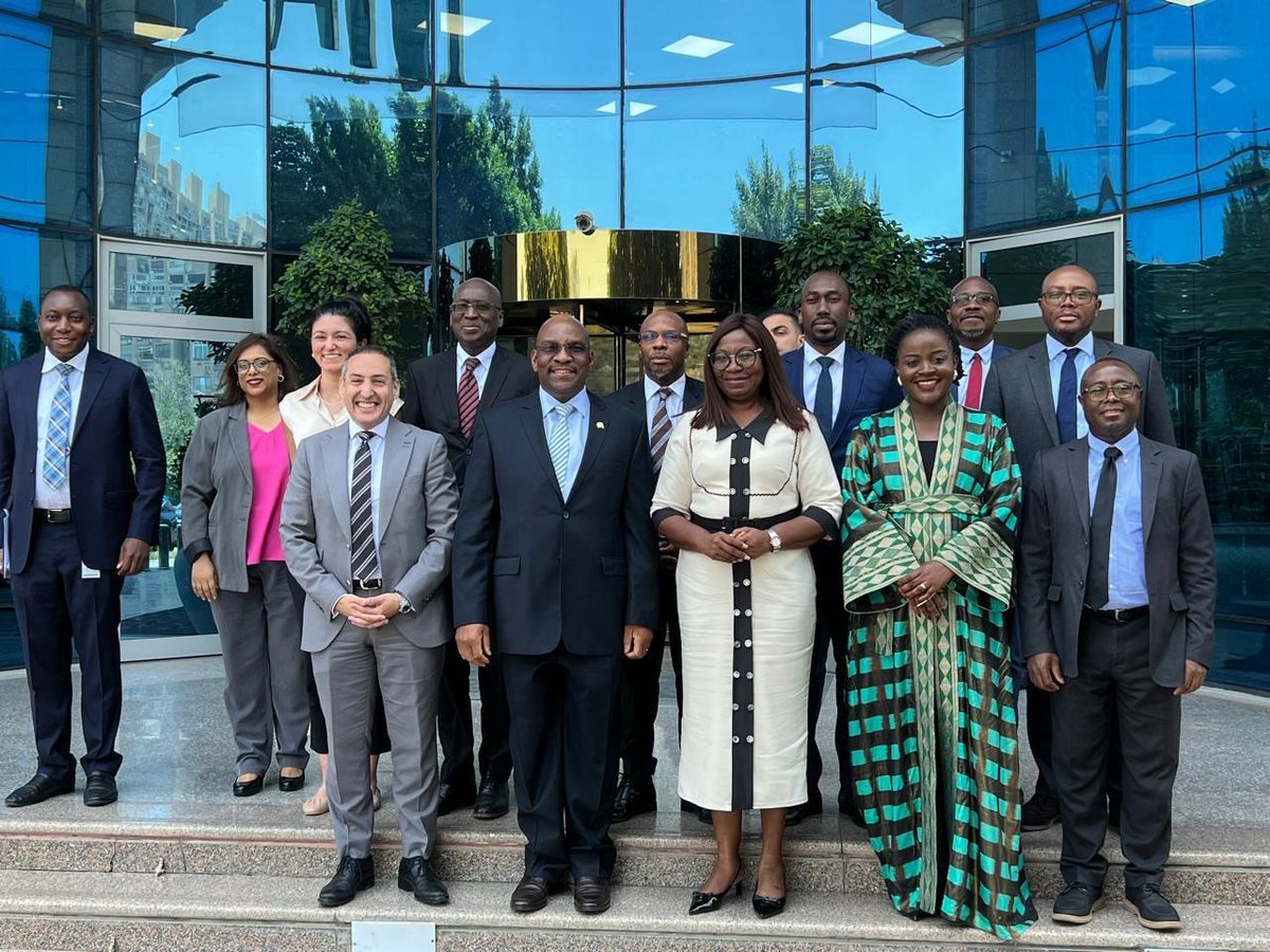 afreximbank's tweet photo. Last week, Afreximbank hosted a delegation from African Development Bank (AfDB) at its head office in Cairo. Led by Ms. Marie-Laure Akin-Olugbade, Vice-President, Regional Development, Integration & Business Delivery & Africa Investment Forum Lead on the Program Development Group workstream, AfDB and Mr. Denys Denya, Senior Executive Vice President, Afreximbank, the parties discussed strategic collaboration between the two institutions in support of the Africa Investment Forum and boosting intra-African trade across the continent. 

Under this collaboration, specific areas for consideration include Agriculture, Textile and Creative Industries, Automotive Sector and Infrastructure Projects. #GlobalAfrica #Afreximbank #AFDB #GlobalAfricaProsperity