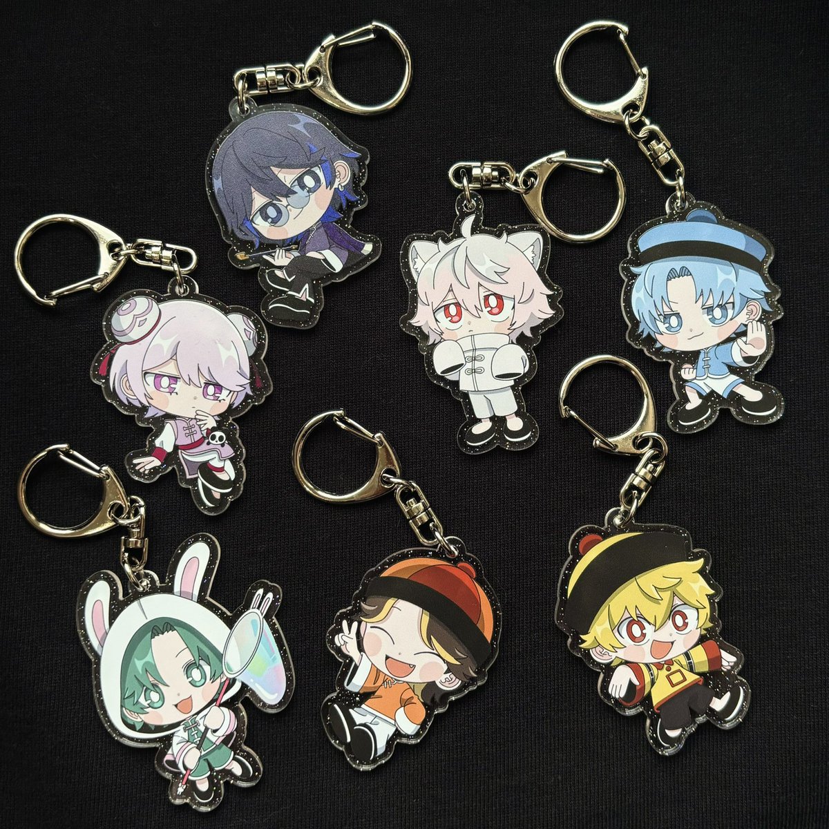 💟 NEW ARRIVAL 💟 ˗ˏˋ RANDOM ACRYL KEY HOLDER ˎˊ˗ ┗ ¥990(tax in