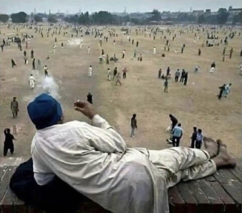 وقتی توییتر داری ولی توییت نمیزنی: