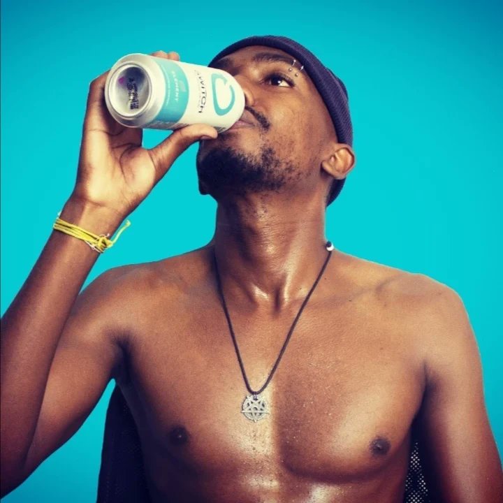 MickeyM_RSA's tweet photo. Ekse People Around Tembisa please kindly buy SWITCH ENERGY DRINK before I lose my job🤣 I got kids to feed guys. Do The Right thing. Don't buy this👉🏾👉🏾 🐲🐉
And Pantsula4life is OUT NOW
https://t.co/DFWPqqEvod https://t.co/YJbVpolYN2