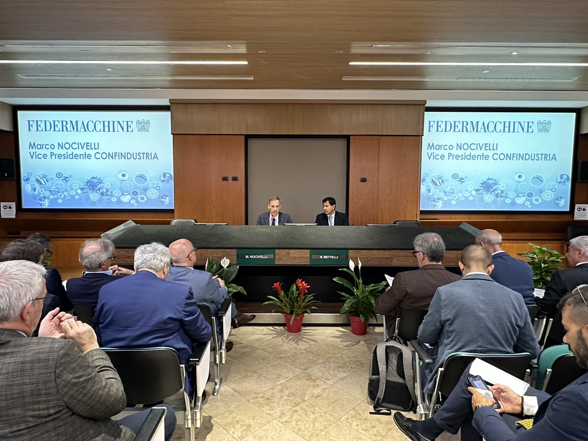 federmacchine's tweet photo. Marco #Nocivelli , vice presidente #Confindustria interviene all’assemblea #FEDERMACCHINE accanto al presidente Bruno #Bettelli https://t.co/uAeP3gDmlK