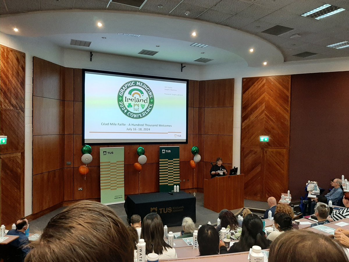 PregnancyLossIE's tweet image. The inimitable @JMBurns99 welcoming everyone to #GraphMed2024 

#CéadMíleFáilte ☘❤