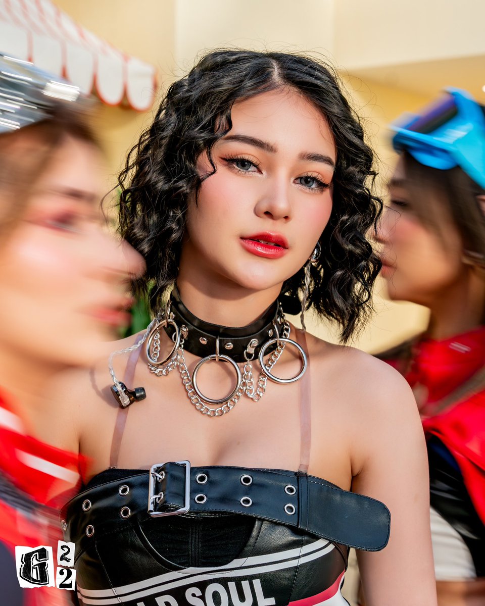 [PORTRAIT SERIES] - The Midsummer Music Fest - <a href="/zuluetAlfea/">G22 Alfea</a>

#G22 #G22Alfea