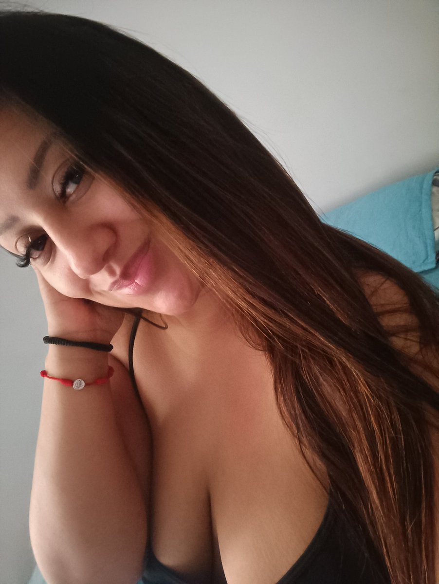sofi_nude's tweet photo. #BuenosDiasATodos 😘⛅☕ https://t.co/nkFRjbbNrD