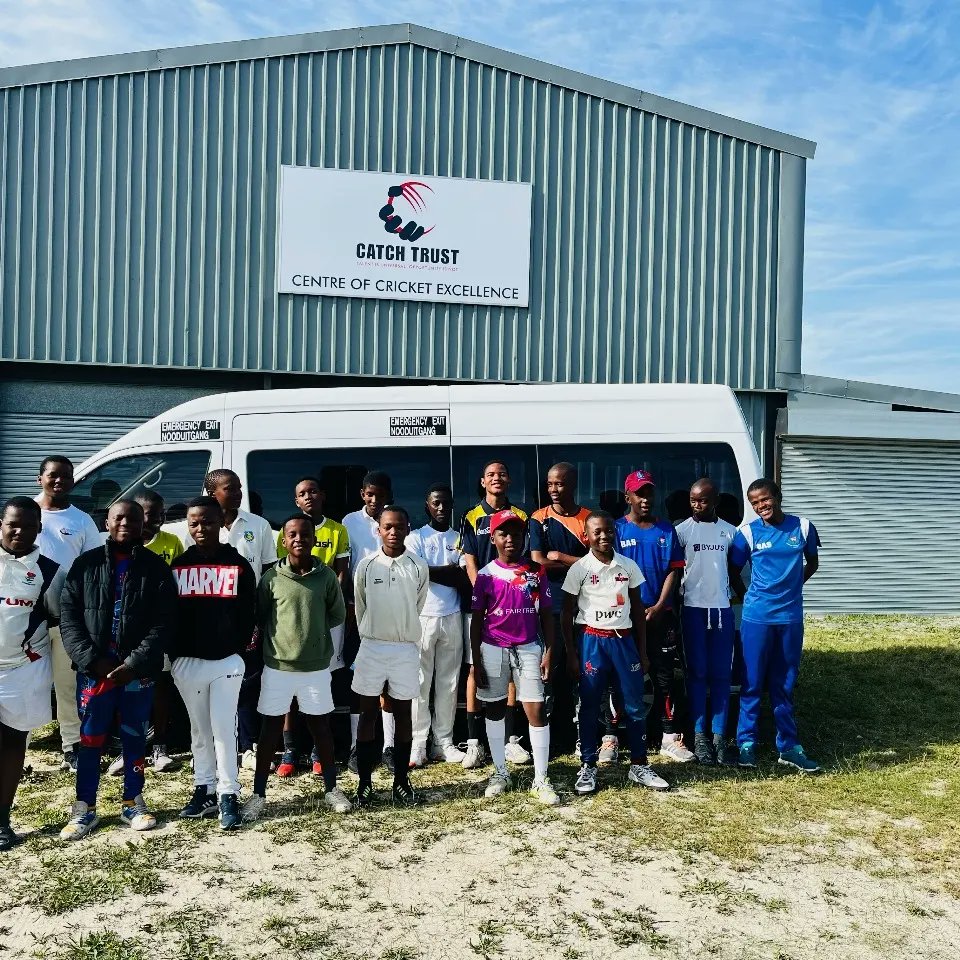 CATCH_Trust's tweet photo. Sponsorship Appreciation:

We cannot express enough gratitude towards the Maurits Von Nierop Foundation for their incredible sponsorship of our team bus! 🚌

Thank you for your unwavering support and commitment to our team! 🙏❤️

#CATCHTrust #Sportforgood https://t.co/VcR4k3D5b4