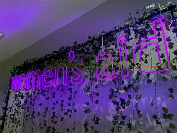 We’re so excited to be in Birmingham today for our #FestivalOfWomensAid 

Over the next two days we will be hearing from experts in the sector and discussing
how we can make this year count as we strive to end domestic abuse.

Access our programme here: womensaid.org.uk/get-involved/n…