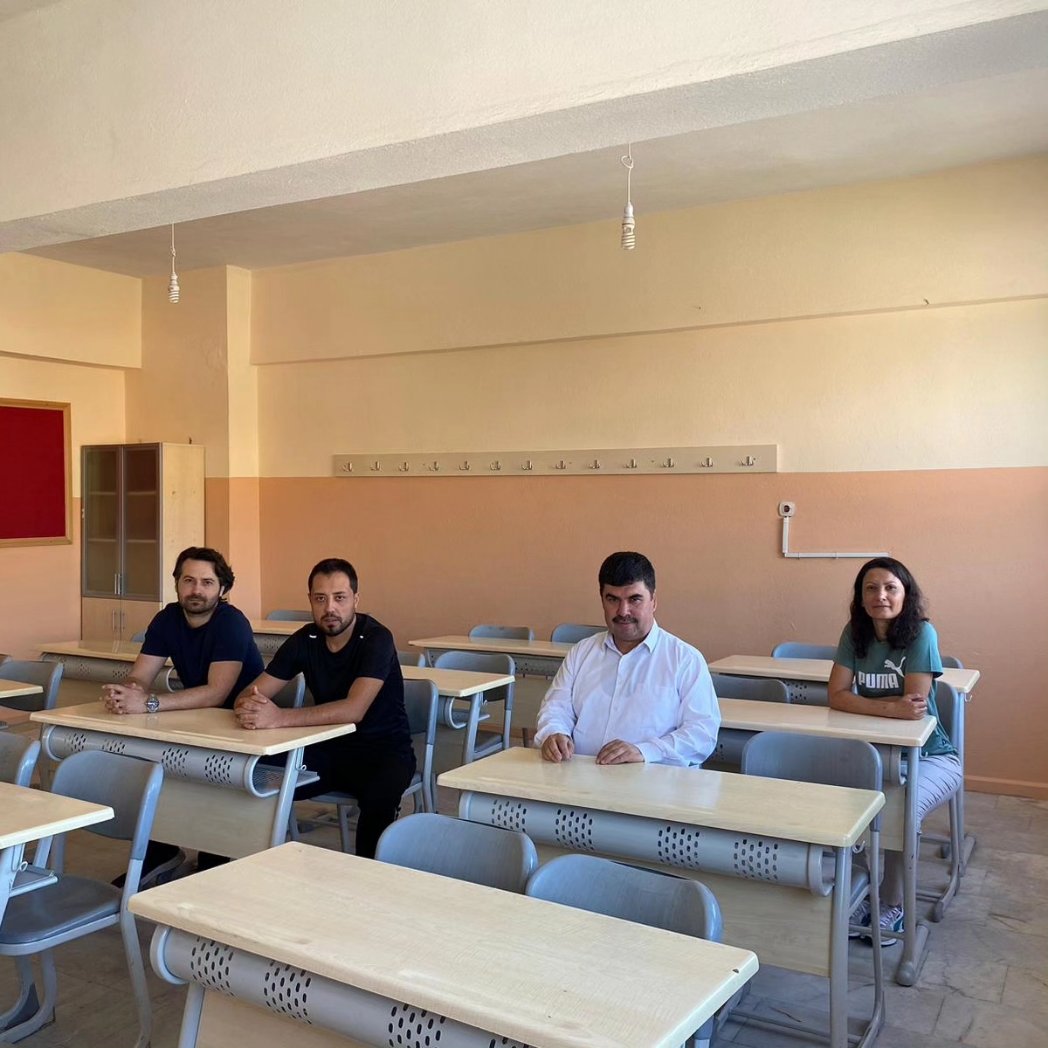 kalemem20's tweet photo. 📍Şehit Veysal Pekakça AİHL 
Okulumuz 2024-25 yılına hazırlık  çalışmaları devam  etmektedir. Özverili  çalışmalarından dolayı ekip arkadaşlarımıza teşekkür ederiz.
#BİZİMEKİP 
@KaleKaymakamlig 
@Kale_Belediyesi 
@denizlimem 
@emre_caliskan 
@h_basgun 
@BasaranlarMtal 
@kale_ybo https://t.co/RVrHeOrbjZ