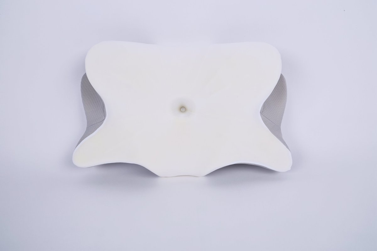 lujnto570519's tweet photo. 15 dollars each one,delivery within 3 days!😁
#memoryfoampillow #pilows #memoryfoam #neckpillow #cervicalpillow #bedding #sleepbetter #neckpainrelief https://t.co/8XnxOymDIo