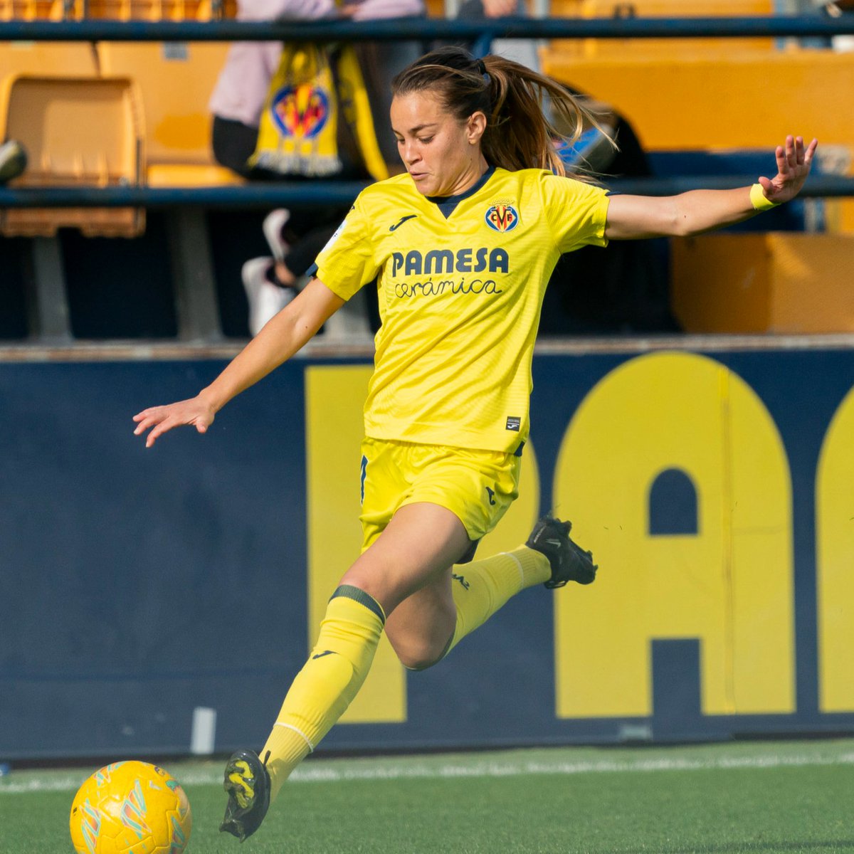 Encantadas de poder anunciar que <a href="/nereap10/">Nerea Perez Machado</a> se queda en el Submarino 🟡🤩

La defensa alicantina jugará a las órdenes de Virgy García hasta 2025

🔗 villarrealcf.es/nerea-perez-gr…