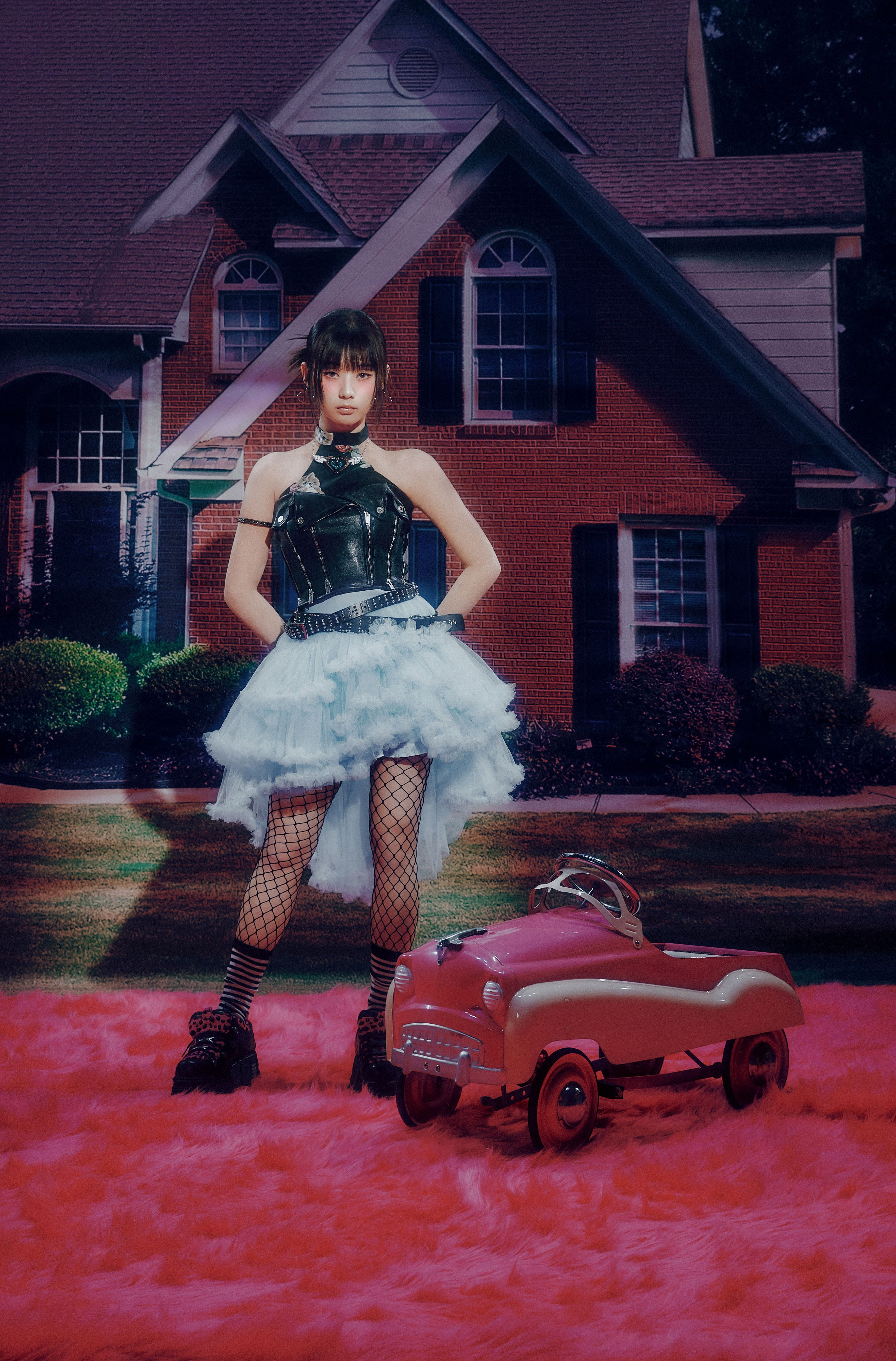 GSrcQakaIAIVKJS?format=jpg&name=4096x4096