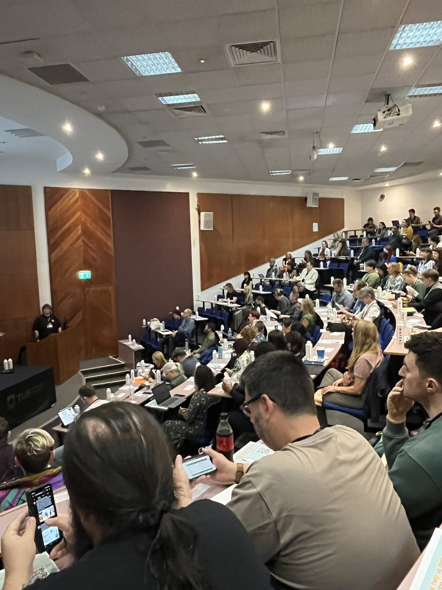 JaneFlynner's tweet image. Lift off!! 💥#GraphMed2024 💥Thanks @TUS_Athlone_ @SeanGLyons @JMBurns99