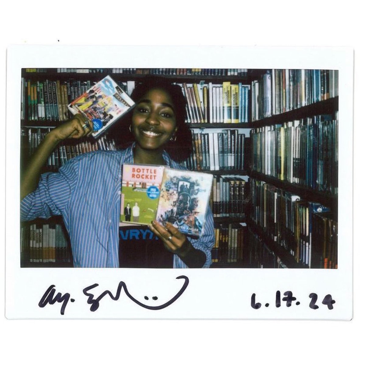 FilmUpdates's tweet photo. Ayo Edebiri shares her Criterion Closet haul 📸 https://t.co/tJDp4nFC2N