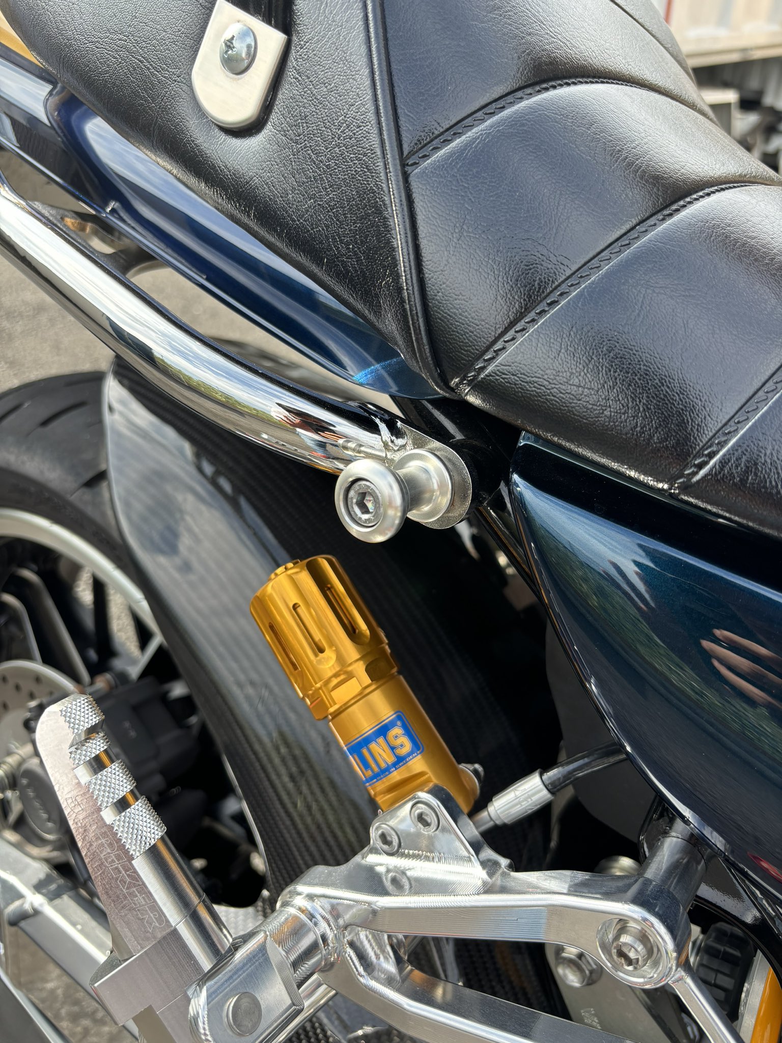Z900rs　モトコルセ　DBT Design チタニウム ラゲッジスプール DBT Design チタニウム ラゲッジスプール セット 2 pcs for