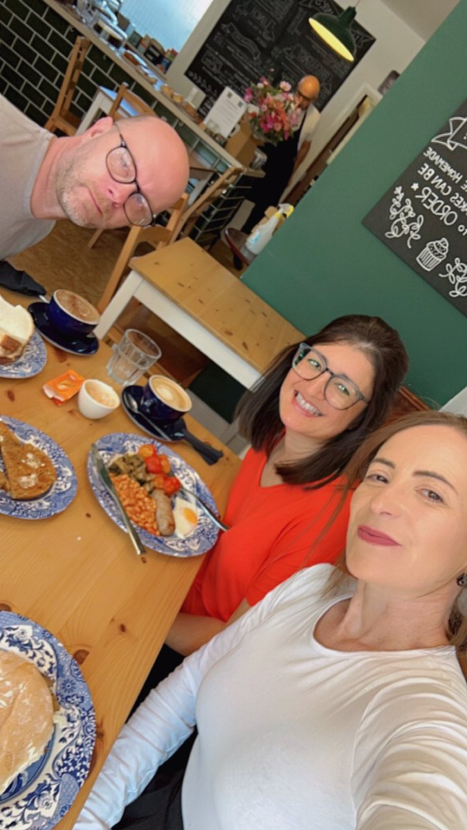 xxToriaxx's tweet photo. Breakfast with the besties this morning ๐ฅฐ๐ณ๐
Happy hump day folks! Have a great one!
#friendsrule #luckygirl https://t.co/Ba27BhE5tJ