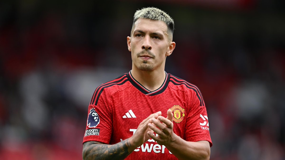 UnitedStandMUFC's tweet photo. PREM AIN'T READY 😎 https://t.co/5ZrMo02vSu