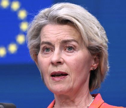 Énorme !⤵️

#Ursula Von der Leyen condamnée par le Tribunal administratif de l’UE sur le #PfizerGate ! La veille du vote au parlement européen pour sa reconduction !

1. Contrats opaques : anormal !
2. Il faut l’identité des négociateurs !
(cf : curia.europa.eu/jcms/upload/do…)

Ça va