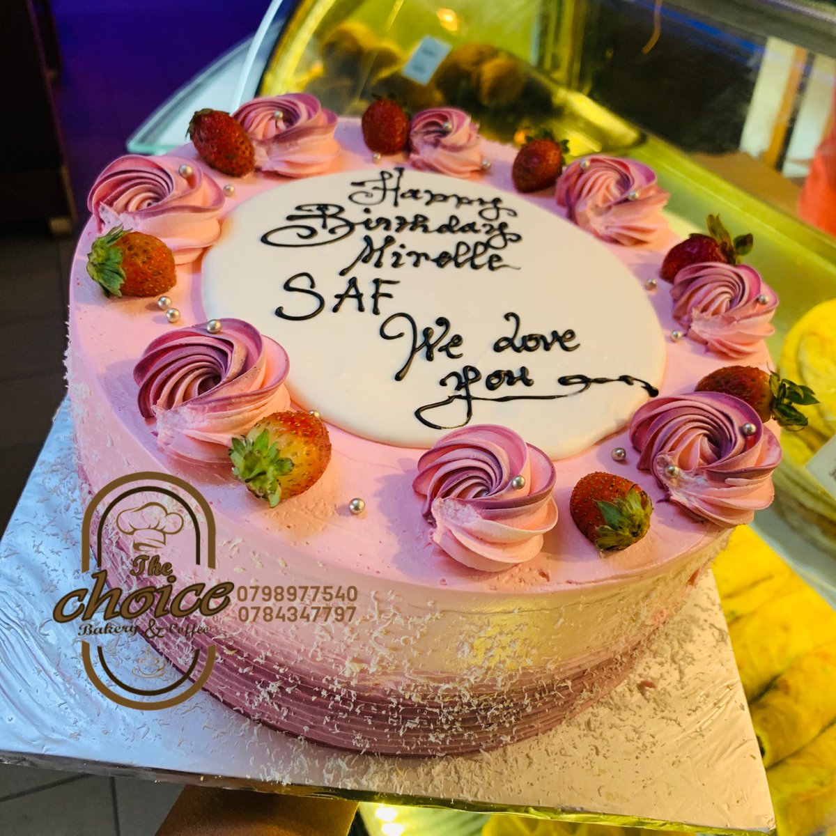 thechoicebakery's tweet photo. She declared what she’s celebrating 😋✊ she needs a memory coz she thought soon she’s gonna loose it😂😂😂😂

#OnlyUs
#TheChoiceToMake https://t.co/MHPixqgd4K