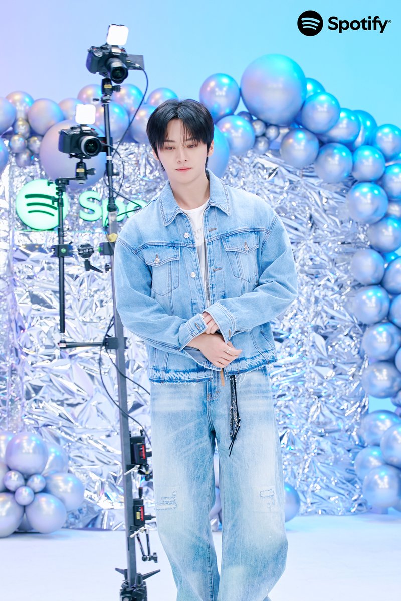 SpotifyKpop's tweet photo. https://t.co/BGICHo7AYq