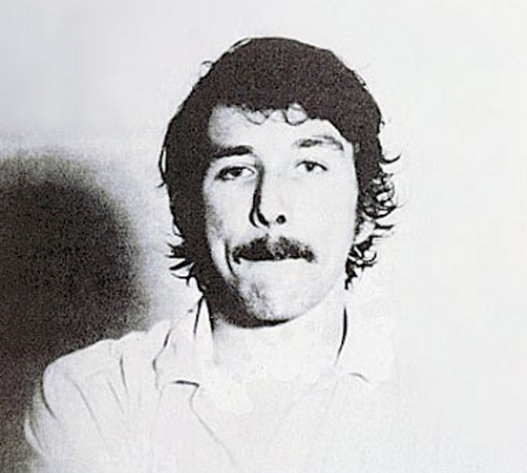 SpiesVespers's tweet image. OTD July 17, 1977 #Andrew_Daulton_Lee, snowman part of Falcon and Snowman, sentenced to life in prison. #Sean_Penn remains at large