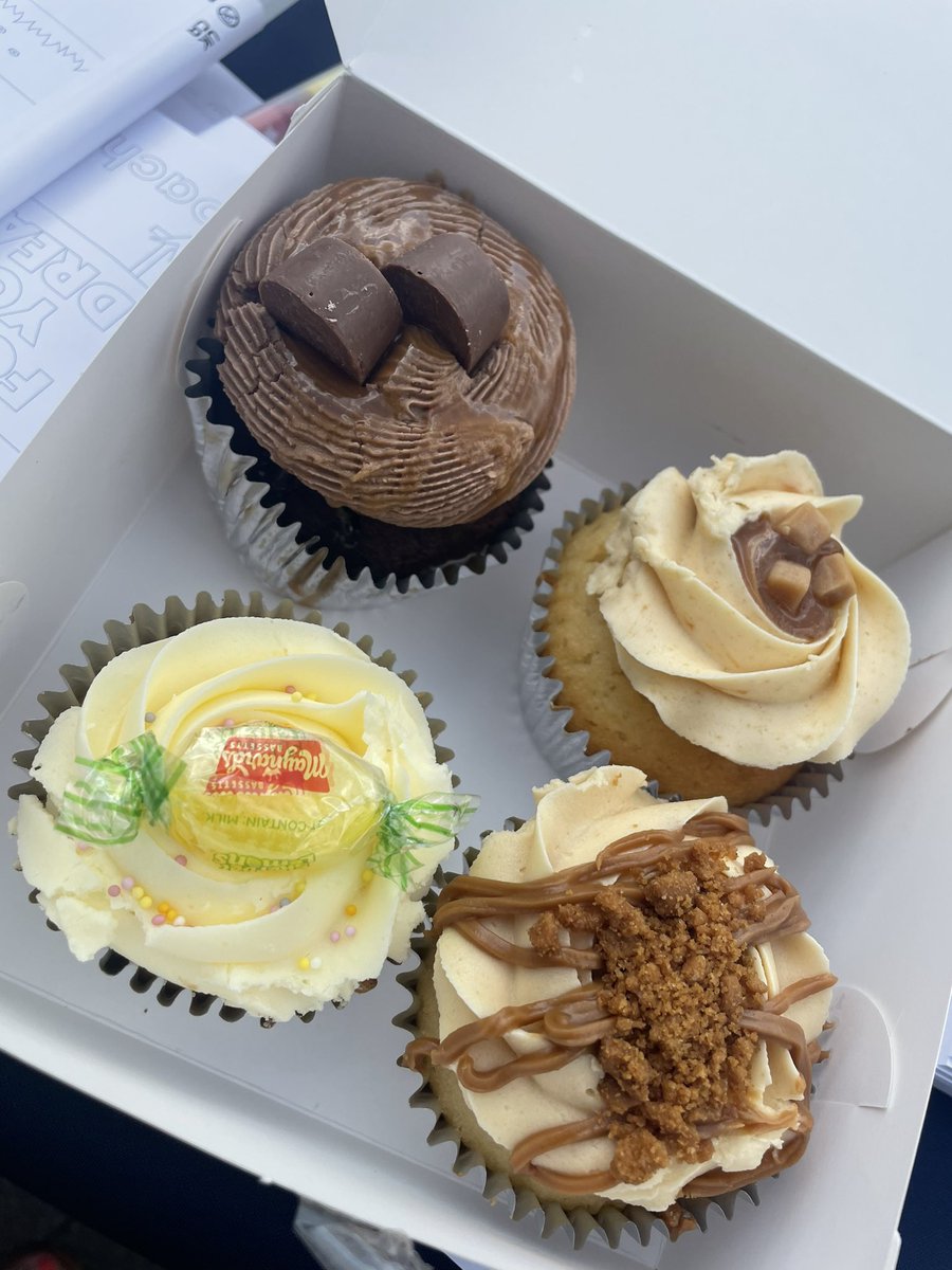 StagecoachSouth's tweet photo. Thank you to The Travelling Cupcake for supplying the team with some delicious cupcakes this morning at our new bus launch in Andover. @AndoverBid #andover #hampshire #gobybus https://t.co/G6G1hwMWcv