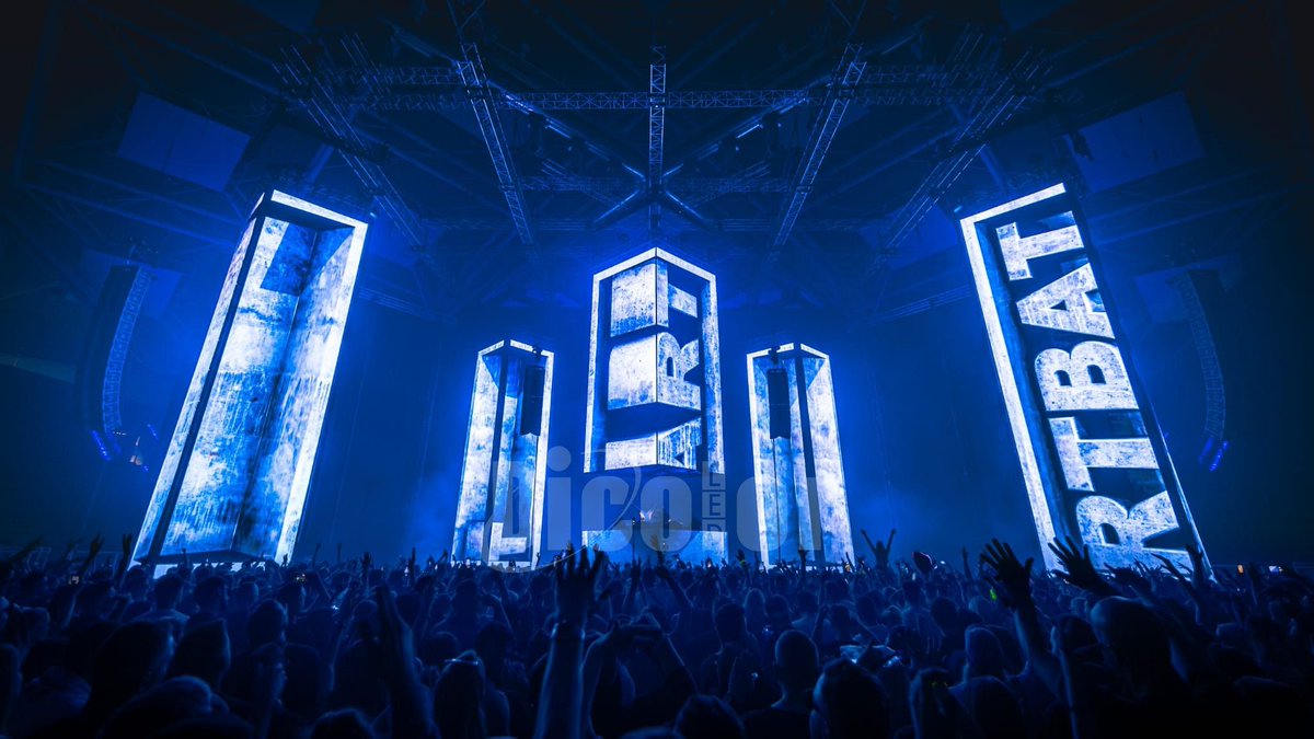 We are thrilled to showcase our recent project at the ARTBAT presents Upperground Poland 2024 music #event! 🎶Using 400 sqm of Dicolor’s UT Series #ledTransparentScreens, we delivered an unparalleled visual experience. 
#TransparentScreen #LEDdisplay #ledstageshow