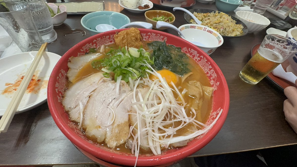 ApeEzweb's tweet photo. 【お待たせしました】満を持してらいおんラーメン行って来ました！スタミナラーメンで暑い夏を乗り切る！ https://t.co/4PkMneF0vy @YouTubeより https://t.co/oQhLZXrDaj