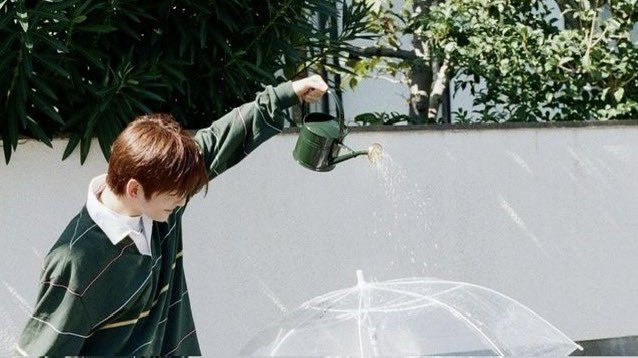 MAKE4wiish's tweet photo. ( สวัสดีค่ะ 🌳 #หิรัญญิการ์ลาไปก่อน 

ในที่สุดก็ดำเนินมาถึงวันสุดท้ายของมู ก่อนอื่นเลยต้องขอบคุณสต้าฟที่ทำมุนี้ขึ้นมาคับ นอกจากนี้เองก็ขอบคุณทุกคนที่แวะเวียนเข้ามาเอ็นดูนายเจตน์ที่ฐานะต่างๆ มา ทำให้การเล่นและคาร์ของหม๋าเด็กคนนี้ดูมีอาไรขึ้นเยอะเลย

ต่อ https://t.co/L2YeA13I1H
